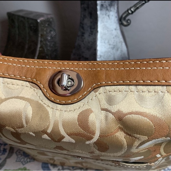 Coach Tan Shoulder Bag - Picture 7 of 12